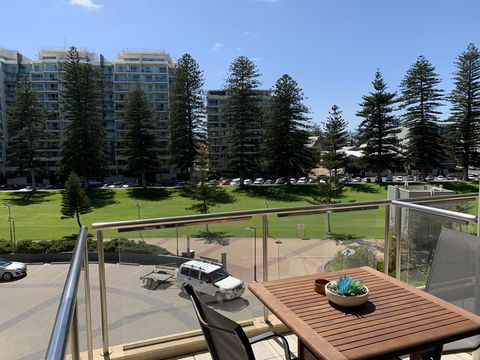 Luxury Beachside Accomodation - Tweed Heads Accommodation 0