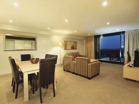 Oaks Adelaide Horizons Suites - Tweed Heads Accommodation 12