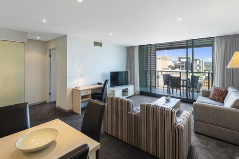 Oaks Adelaide Horizons Suites - Tweed Heads Accommodation 7