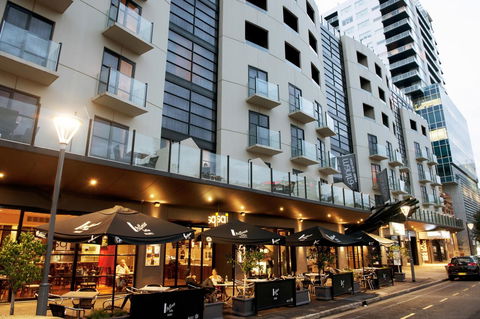 Mantra Hindmarsh Square - Tweed Heads Accommodation 3