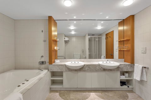 Stamford Plaza Adelaide - Tweed Heads Accommodation 20