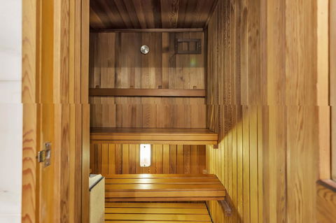 Stamford Plaza Adelaide - Tweed Heads Accommodation 38