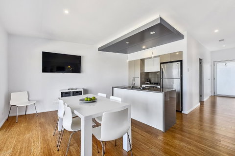 Aloha Waterfront Properties - Tweed Heads Accommodation 16