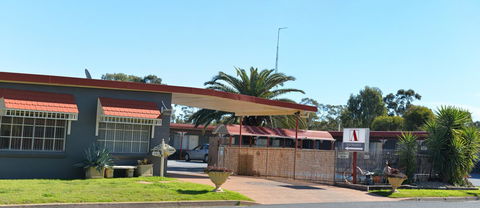 Ardeanal Motel - Tweed Heads Accommodation 2