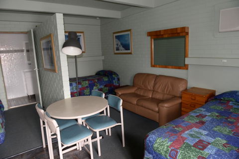 Ardeanal Motel - Tweed Heads Accommodation 42