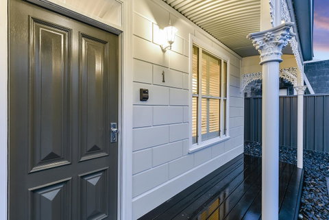 Aloha Central Luxury Apartments - Tweed Heads Accommodation 22