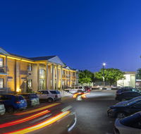 Adelaide Inn - Tweed Heads Accommodation