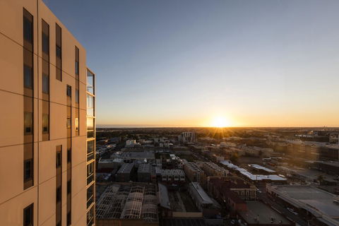 IStay Precinct Adelaide - Tweed Heads Accommodation 6