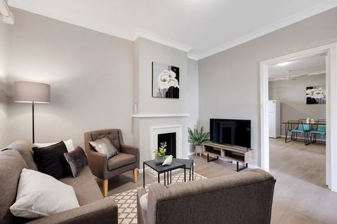 Cute And Cosy - Events, Workers, Getaways - Tweed Heads Accommodation 8
