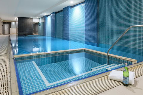 Oaks Glenelg Plaza Pier Suites - Tweed Heads Accommodation 10