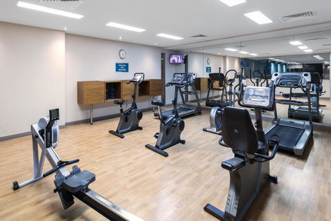 Oaks Glenelg Plaza Pier Suites - Tweed Heads Accommodation 7
