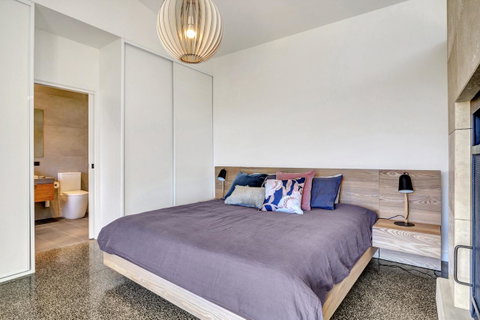 Shadow Creek McLaren Vale - Tweed Heads Accommodation 13