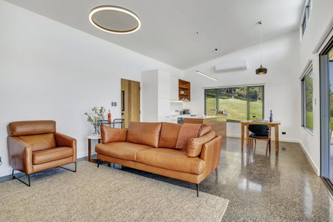 Shadow Creek McLaren Vale - Tweed Heads Accommodation 12