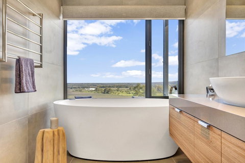 Shadow Creek McLaren Vale - Tweed Heads Accommodation 4