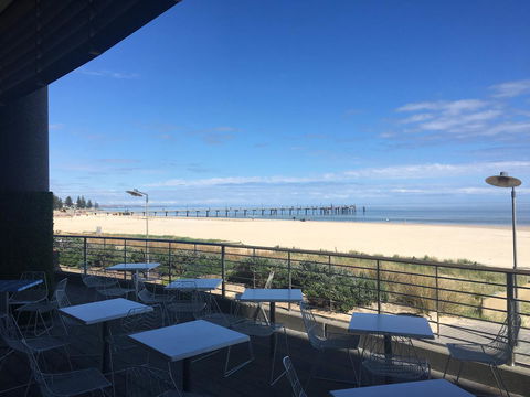 Beachside Luxury Getaway In Glenelg - Tweed Heads Accommodation 19