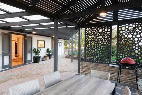 The Other House - Tweed Heads Accommodation 13