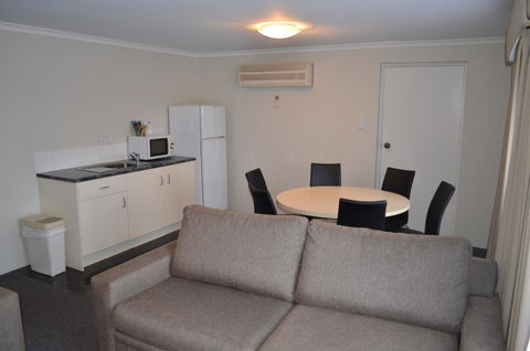 Arkana Motor Inn & Terrace Apartments - Tweed Heads Accommodation 11