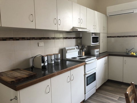 Olive\'s Cottage - Tweed Heads Accommodation 3