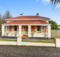 Olive's Cottage - Tweed Heads Accommodation
