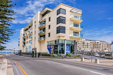Heart Of Glenelg BnB - Tweed Heads Accommodation 16