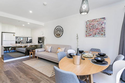 Heart Of Glenelg BnB - Tweed Heads Accommodation 9