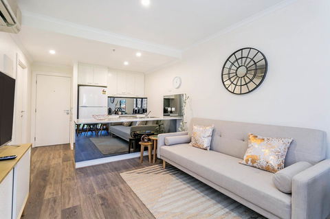 Heart Of Glenelg BnB - Tweed Heads Accommodation 7