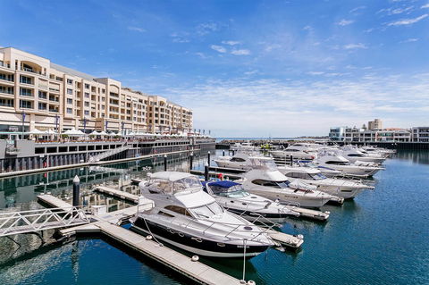 Heart Of Glenelg BnB - Tweed Heads Accommodation 22