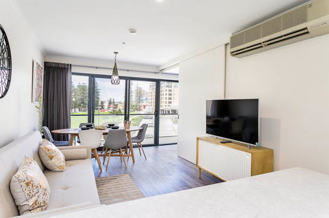Heart Of Glenelg BnB - Tweed Heads Accommodation 8