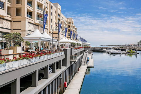 Heart Of Glenelg BnB - Tweed Heads Accommodation 21