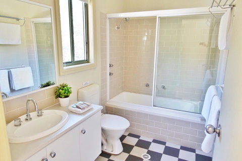 SkyView Villa - Tweed Heads Accommodation 11