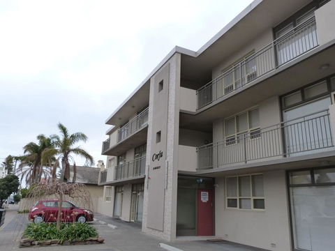Glenelg Holiday Apartments - Corfu - Tweed Heads Accommodation 1