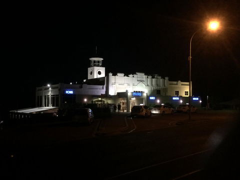 Adelaide - Semaphore Beach Front - Tweed Heads Accommodation 22
