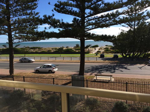 Adelaide - Semaphore Beach Front - Tweed Heads Accommodation 23