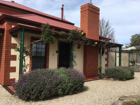 Wine And Roses Bed And Breakfast - Tweed Heads Accommodation 14