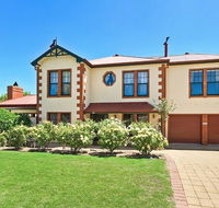 Wine and Roses Bed and Breakfast - Tweed Heads Accommodation