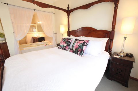 Wine And Roses Bed And Breakfast - Tweed Heads Accommodation 17