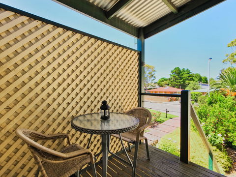 Wine And Roses Bed And Breakfast - Tweed Heads Accommodation 12