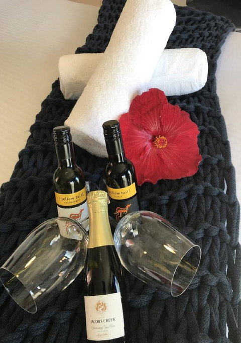 OCEAN BREEZE MOTEL - Tweed Heads Accommodation 20