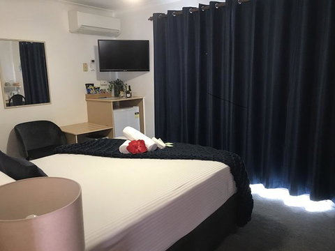 OCEAN BREEZE MOTEL - Tweed Heads Accommodation 21