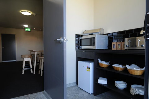 Mansfield Park Hotel - Tweed Heads Accommodation 9