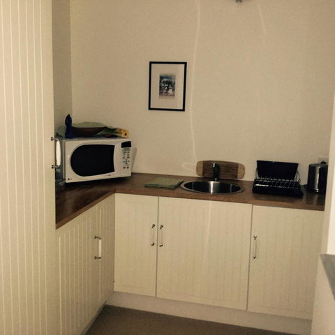 STUDIO ECHUNGA Adelaide Hills - Tweed Heads Accommodation 12