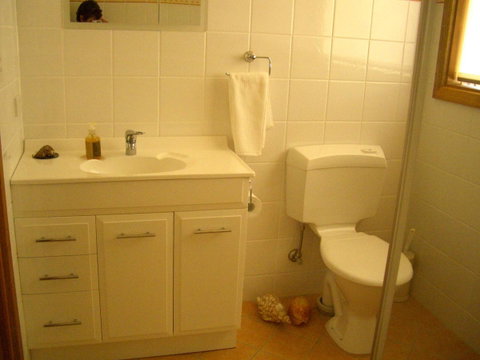 STUDIO ECHUNGA Adelaide Hills - Tweed Heads Accommodation 13