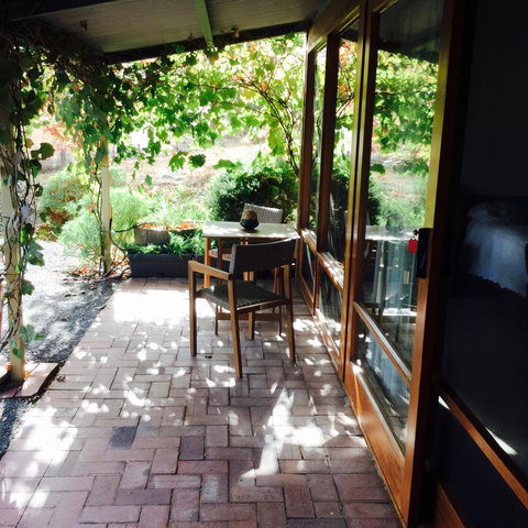 STUDIO ECHUNGA Adelaide Hills - Tweed Heads Accommodation 1