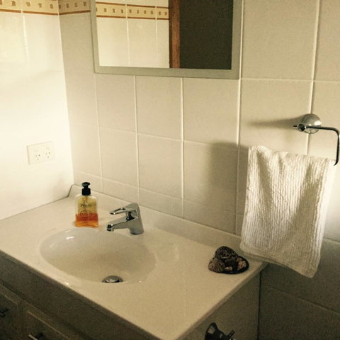 STUDIO ECHUNGA Adelaide Hills - Tweed Heads Accommodation 6