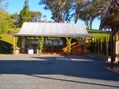 STUDIO ECHUNGA Adelaide Hills - Tweed Heads Accommodation 16