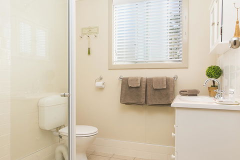 Stoneleigh Cottage Bed And Breakfast - Tweed Heads Accommodation 5