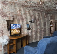 Ali's Underground - Tweed Heads Accommodation