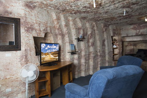 Ali\'s Underground Studio - Tweed Heads Accommodation 0