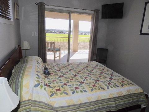 Rezare House Bed & Breakfast - Tweed Heads Accommodation 13