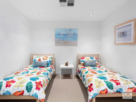 Breeze Beachfront Apartment - Tweed Heads Accommodation 28